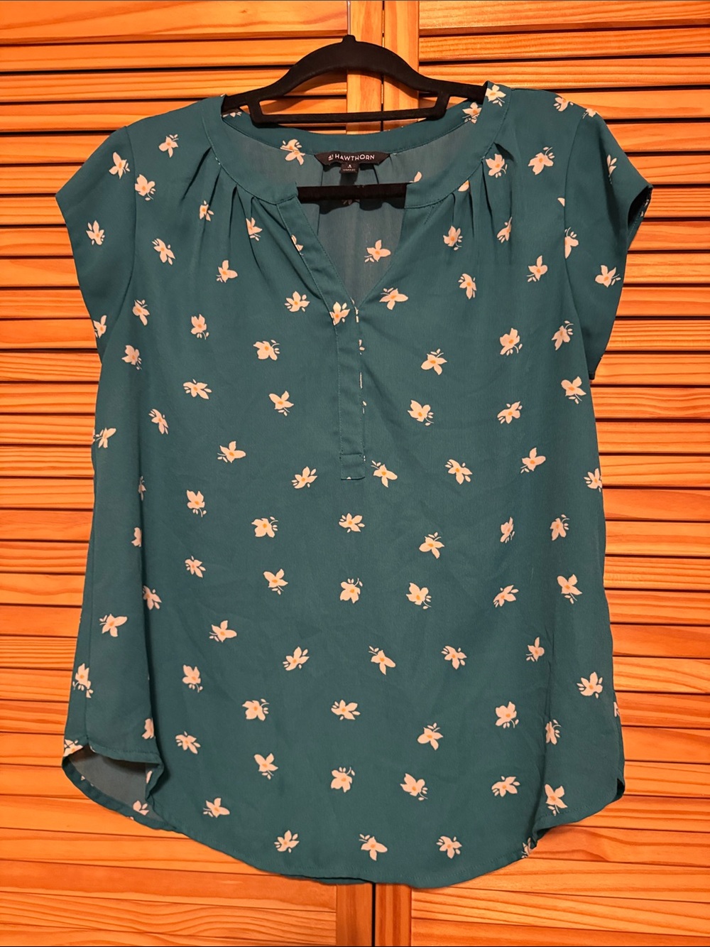 41 Hawthorn Teal Floral Split-Neck Cap Sleeve Blouse